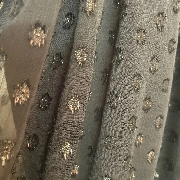 NWT H&M black strapless ( with tie around neck)size 4 - Picture 3 of 8